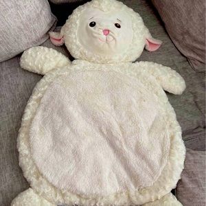 Soft lamb baby mat